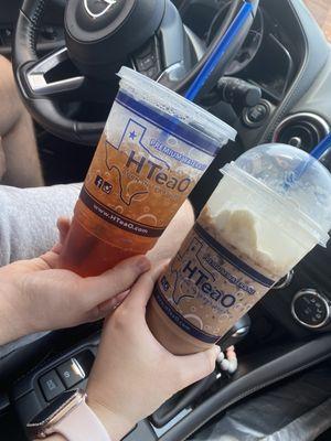 Medium unsweetened tea & small iced mocha