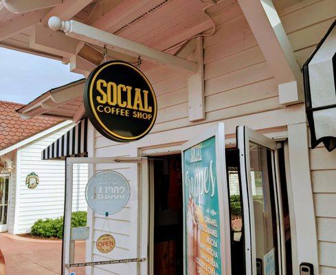 Social Coffee Shop