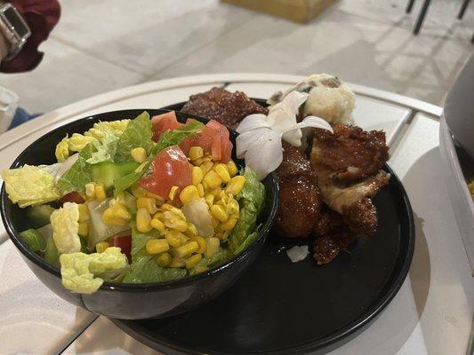 Honey Hot Fry Chicken w/ Potato Salad & Salad