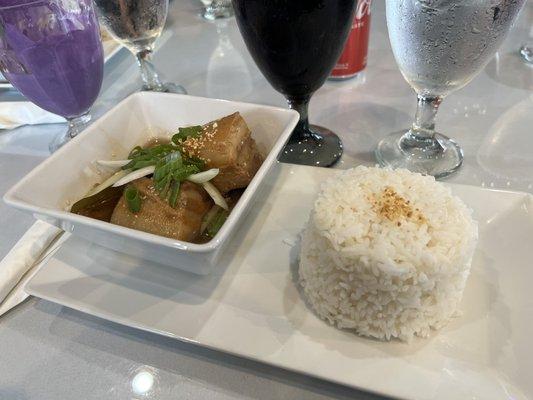 Pork adobo n rice