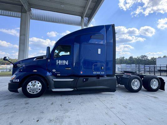 The Peterbilt Store - Columbia