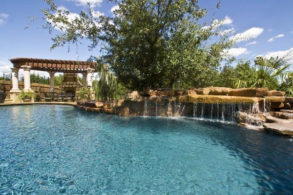 Whether you're looking for contemporary, or something that blends with the natural look of the space, let us design the pool of your dreams!