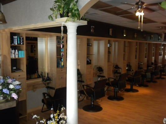 Beautiful 1800 square foot Salon