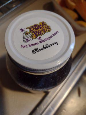 Blackberry honey..yum!