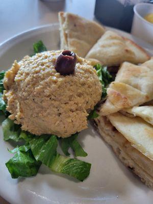 Homemade hummus and pita bread