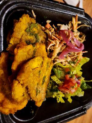 Spicy crab and tostones