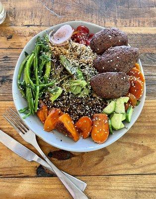 Grain Bowl with added falafel