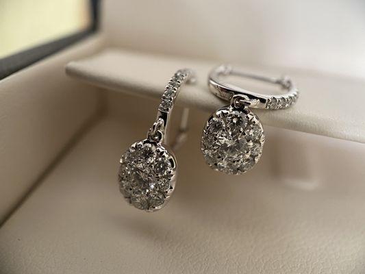 18k Diamond Earrings