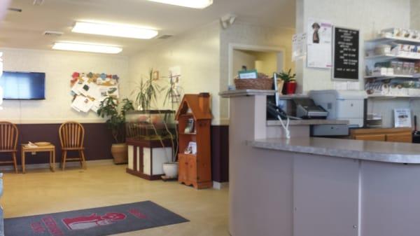 the waiting room at Bought Veterinary Clinic