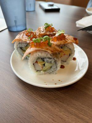 Seared tuna roll