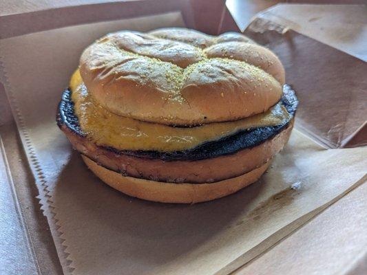 fried bologna sandwich with cheese