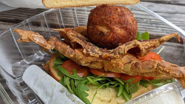 JJ sandwich - crabcake and softshell