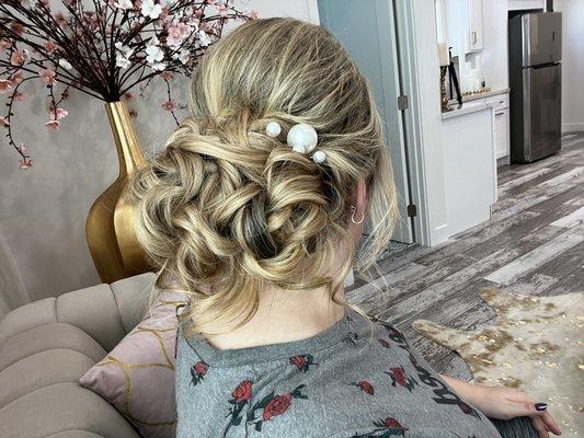 Updo by Arus