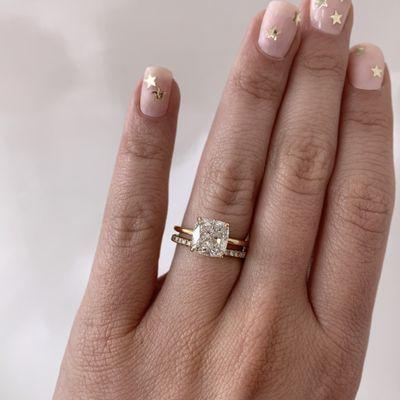 Cushion DE Solitaire with micro pave band