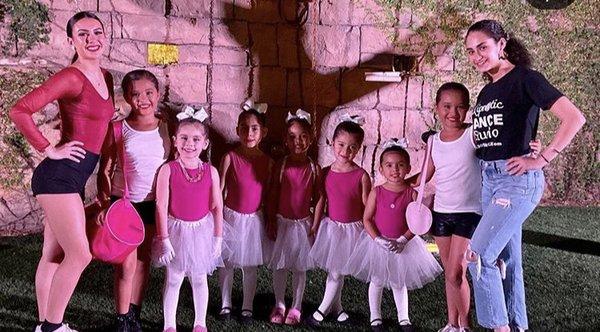 Our minis with their 2 phenomenal teachers, Miss Lulu and miss Sophie at our holiday show at Zoo Miami!