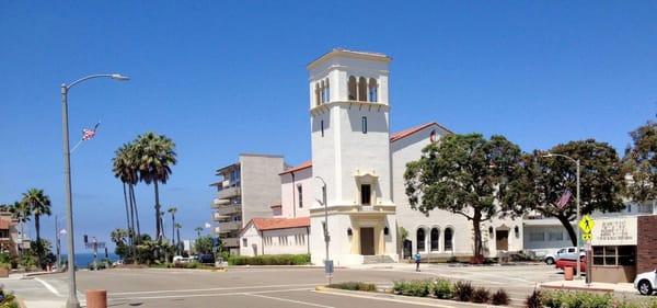 Looking toward the history belltower--taken from Torrance & the PCH.