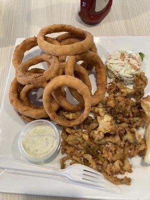 Whole belly fried clams and onion rings