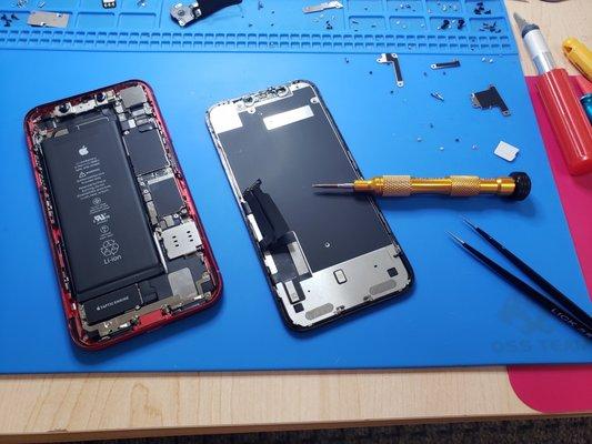 We repair phone and ANY other devices. Come by and get you device fixed for a good price and within minutes!