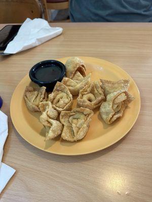 Cream cheese wontons