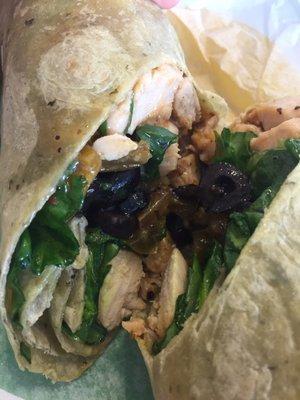 Teriyaki chicken in a spinach wrap, with spinach leaves, black olives, sautéed peppers and a drizzle of sweet onion sauce.