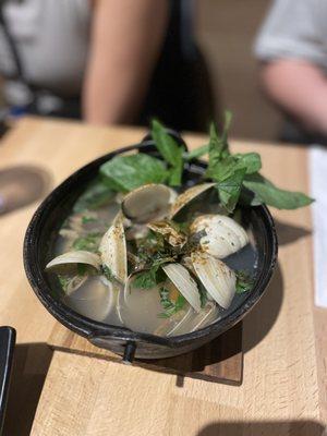 Lemongrass Clam Soup