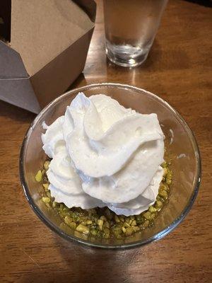 Pistachio creme dessert