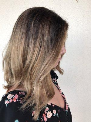 Hair painting balayage