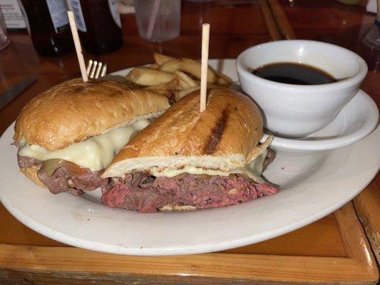 French dip: with cheese, caramelized onions and jalapeños Overall: 9.2/10 highly recommended adding jalapeños for extra flavor