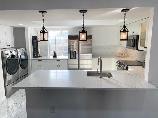 Grey lac Quartz countertops