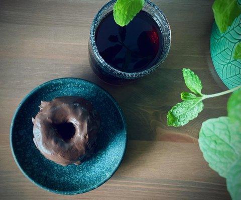 Coffee donuts mint