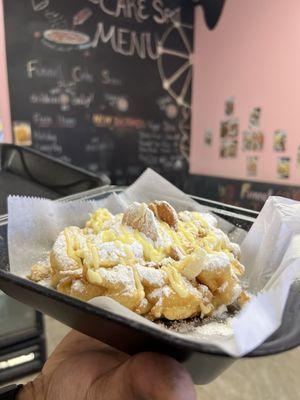 Banana Pudding Funnel Cake