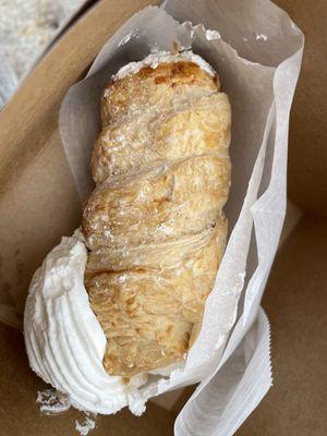 Cannoncini (Cream Horn)