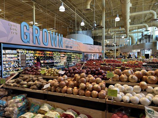 Beautiful display of fruits and vegetables in the Produce department.