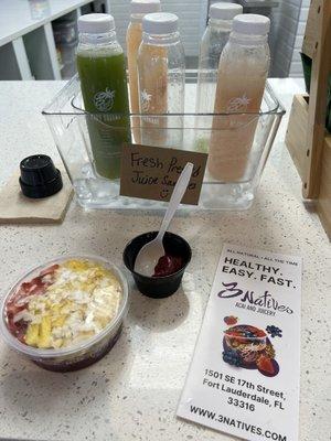 My Chronic, free juice samples, sample of the Dragon fruit and the menu!