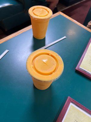 Mango lassi