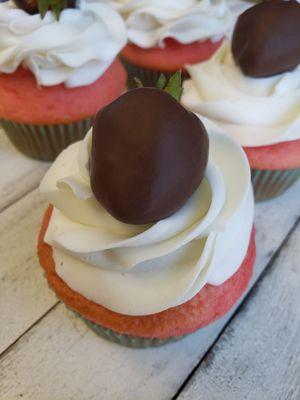 Strawberries cupcakes