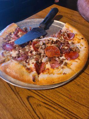 Meat pizza