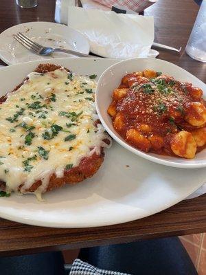 Veal parm +gnocchi