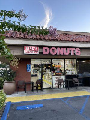 King's Donuts