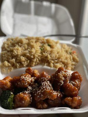 Lunch Special Sesame Chicken