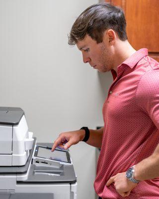 Do you have a printer that won't print or a server that's giving you issues? We support all hardware for our Managed IT Services customers.