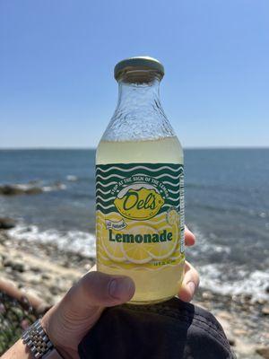 Del's Lemonade