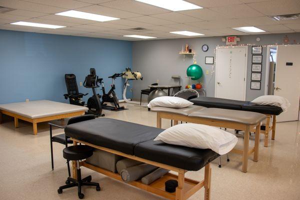 Interior of STAR Physical Therapy - Murfreesboro Highland