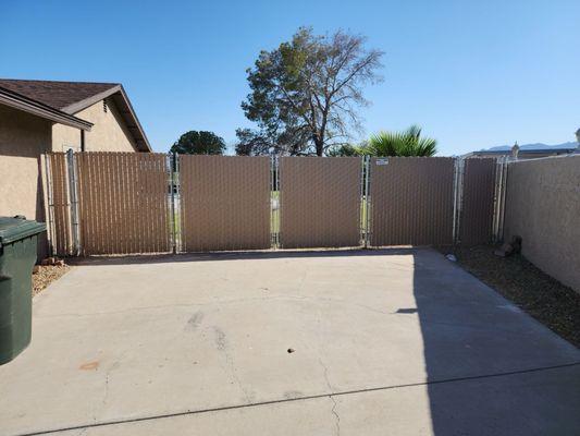 Cal Zon Fence