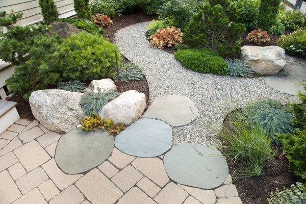 Peastone paths and paver driveway (design by Christie Dustman & Co.)