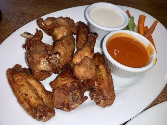 Loved the chicken wings, hardly any breading which was awesome. Crispy & juicy.