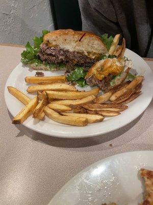 1lb burger.