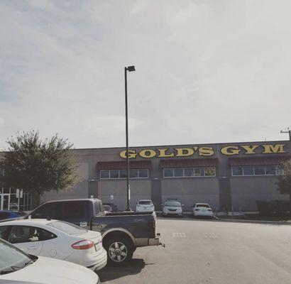 Gold's Gym San Antonio Culebra