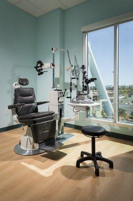 Clean and spacious examination/treatment rooms with all-new equipment