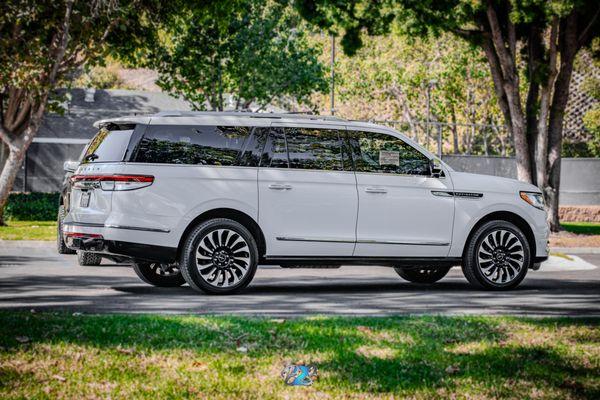 Lincoln Navigator Black Label